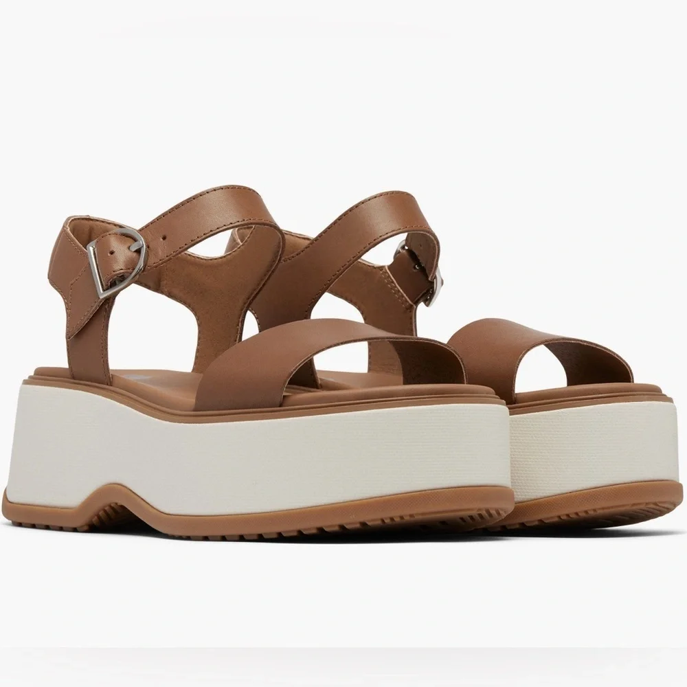 SOREL DAYSPRING PLATFORM SANDALS TAN 9.5